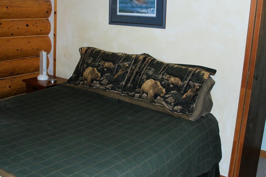 Bear Den Vacation Home Anchor Point Chambre photo